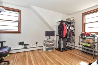 27 Hillcrest Ave, Lodi, NJ 07644 - Photo 24