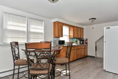 27 Hillcrest Ave, Lodi, NJ 07644 - Photo 20