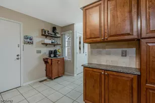 67 Stone Run Rd, Bedminster Township, NJ 07921 - Photo 4