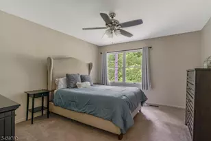 67 Stone Run Rd, Bedminster Township, NJ 07921 - Photo 14