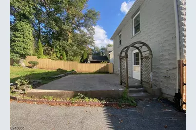 10 Park Rd, Morris Plains, NJ 07950 - Photo 18