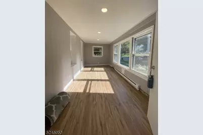 10 Park Rd, Morris Plains, NJ 07950 - Photo 6