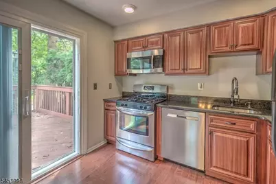 10 Driftwood Dr, Franklin Township, NJ 08873 - Photo 12