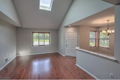 10 Driftwood Dr, Franklin Township, NJ 08873 - Photo 4