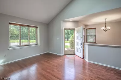 10 Driftwood Dr, Franklin Township, NJ 08873 - Photo 2
