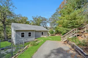 551 E Shore Rd, West Milford, NJ 07421 - Photo 2
