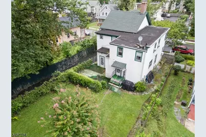 132 Elm St, Orange, NJ 07050 - Photo 2