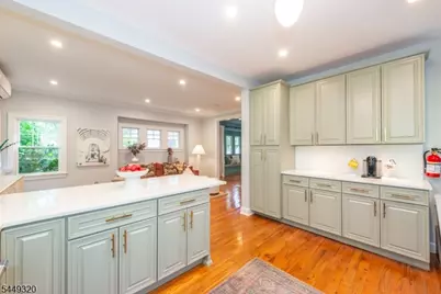 85 Evergreen Ave, Bloomfield Twp., NJ 07003 - Photo 12