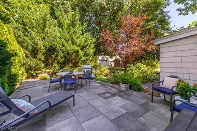 85 Evergreen Ave, Bloomfield Twp., NJ 07003 - Photo 32