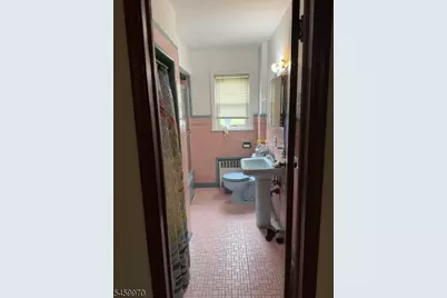 290 Jensen Ave, Rahway, NJ 07065 - Photo 6