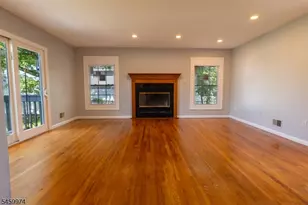 121 Kosciusko Ave, South Plainfield, NJ 07080 - Photo 2