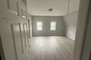 231 Amherst St, East Orange, NJ 07018 - Photo 12