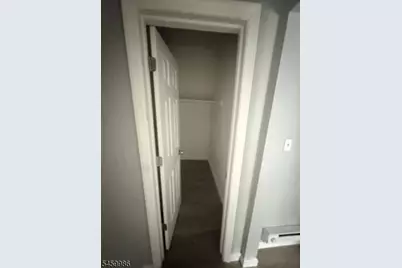 231 Amherst St, East Orange, NJ 07018 - Photo 10