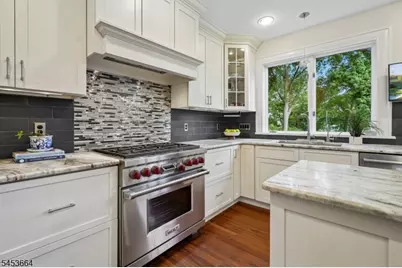 6 Edgehill Rd, West Orange Township, NJ 07052 - Photo 16