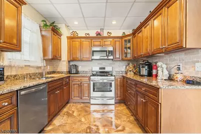 173-175 Lily St, Paterson, NJ 07522 - Photo 4