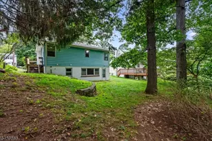565 Dell Rd, Roxbury Township, NJ 07850 - Photo 20