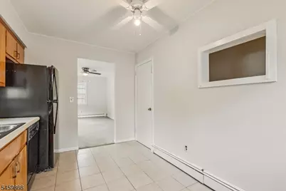 565 Dell Rd, Roxbury Township, NJ 07850 - Photo 10