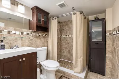 715 Ainsworth St, Linden, NJ 07036 - Photo 22