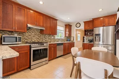 715 Ainsworth St, Linden, NJ 07036 - Photo 6