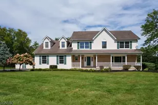 10 Wesley Ct, Montgomery Township, NJ 08558 - Photo 1