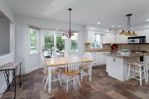10 Wesley Ct, Montgomery Township, NJ 08558 - Photo 8