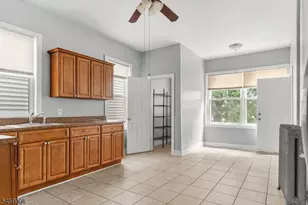 564 Sanford Ave, Newark, NJ 07106 - Photo 6