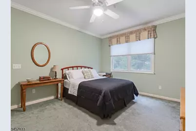 9 Goffle Brook Ct, Hawthorne, NJ 07506 - Photo 16