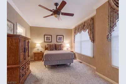 9 Goffle Brook Ct, Hawthorne, NJ 07506 - Photo 12