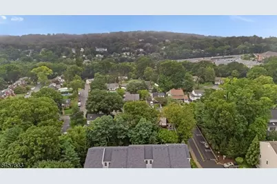 9 Goffle Brook Ct, Hawthorne, NJ 07506 - Photo 22