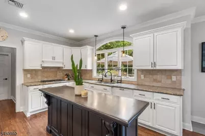 8 Goldfinch Run, Kinnelon, NJ 07405 - Photo 12