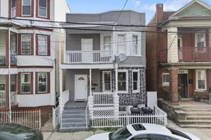 422 Jelliff Ave, Newark, NJ 07112 - Photo 1