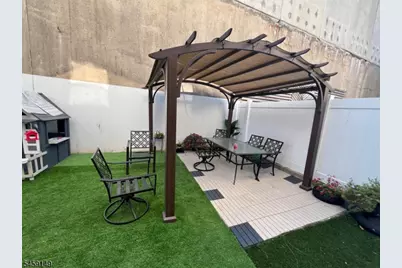 208 Atlantic St, Elizabeth, NJ 07206 - Photo 16