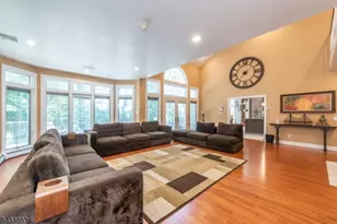 18 Nathan Dr, Montville Township, NJ 07082 - Photo 16