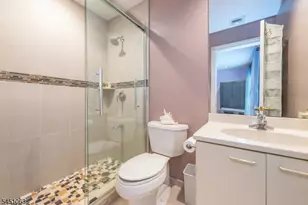 18 Nathan Dr, Montville Township, NJ 07082 - Photo 24