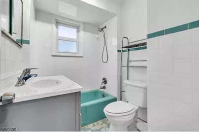 927 Meredith Ave, Elizabeth, NJ 07202 - Photo 20