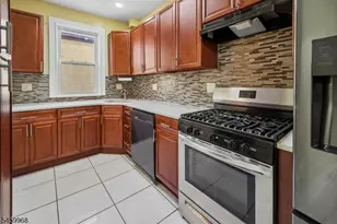 78 Holmes St, Belleville, NJ 07109 - Photo 10