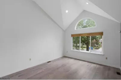 450 Vanderveer Rd, Bridgewater, NJ 08807 - Photo 4