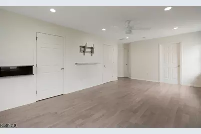 450 Vanderveer Rd, Bridgewater, NJ 08807 - Photo 22