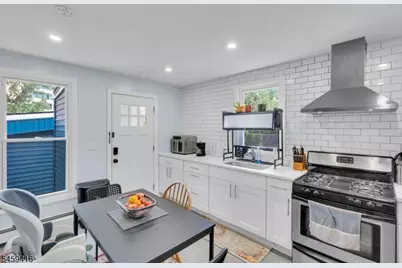 265 Washington St, Orange, NJ 07050 - Photo 12