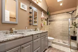 81 S Main St, Lambertville, NJ 08530 - Photo 32
