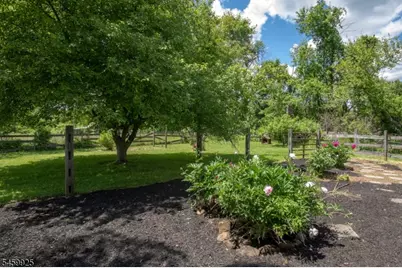 13 Farmersville Rd, Tewksbury Township, NJ 07830 - Photo 36