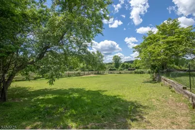 13 Farmersville Rd, Tewksbury Township, NJ 07830 - Photo 34