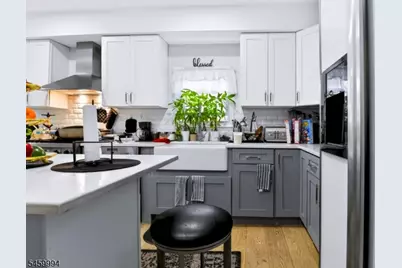 649 E 30th St, Paterson, NJ 07513 - Photo 10