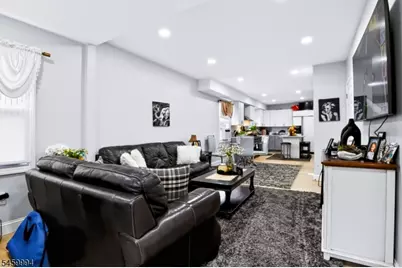 649 E 30th St, Paterson, NJ 07513 - Photo 4