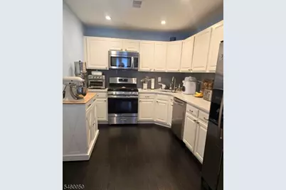 50 Pine St #L, Montclair, NJ 07042 - Photo 8