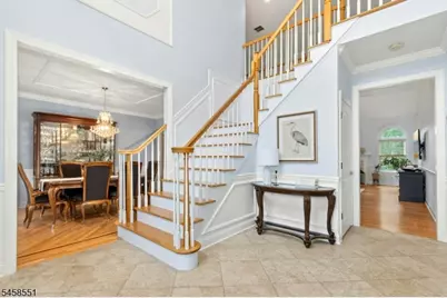 165 Briarheath Lane, Clark Township, NJ 07066 - Photo 2