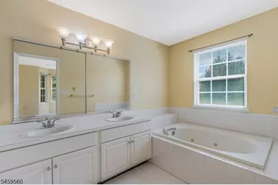 49 Wildflower Ln, Morris Township, NJ 07960 - Photo 12