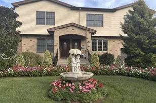 254 Phillips Ave, South Hackensack Township, NJ 07606 - Photo 1