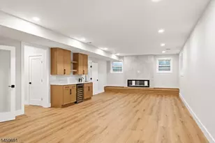 190 Laurel Ave, Livingston, NJ 07039 - Photo 30