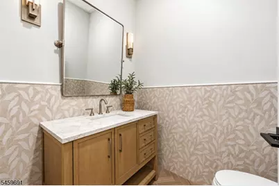 190 Laurel Ave, Livingston, NJ 07039 - Photo 16